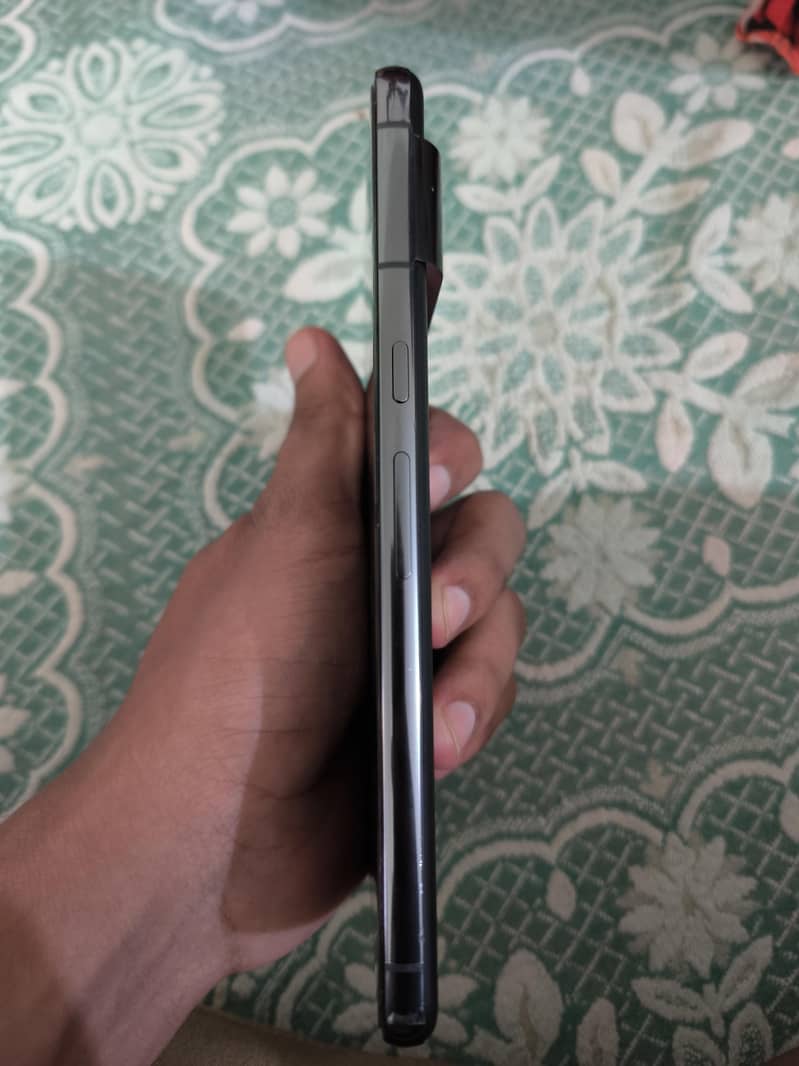 Google Pixel 8 Pro 4