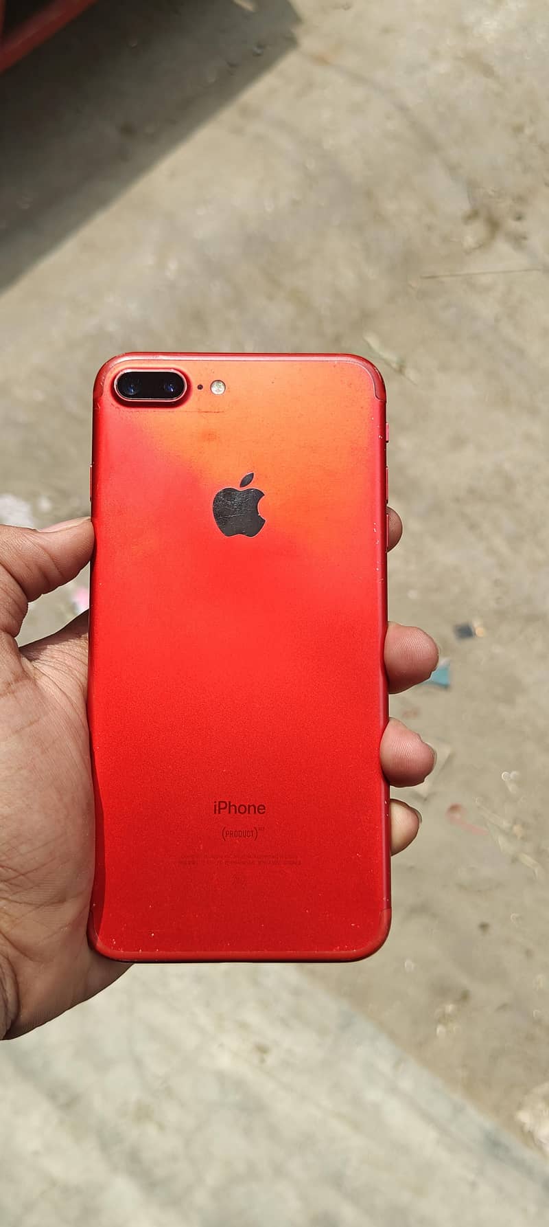 Apple iPhone 7 Plus 1