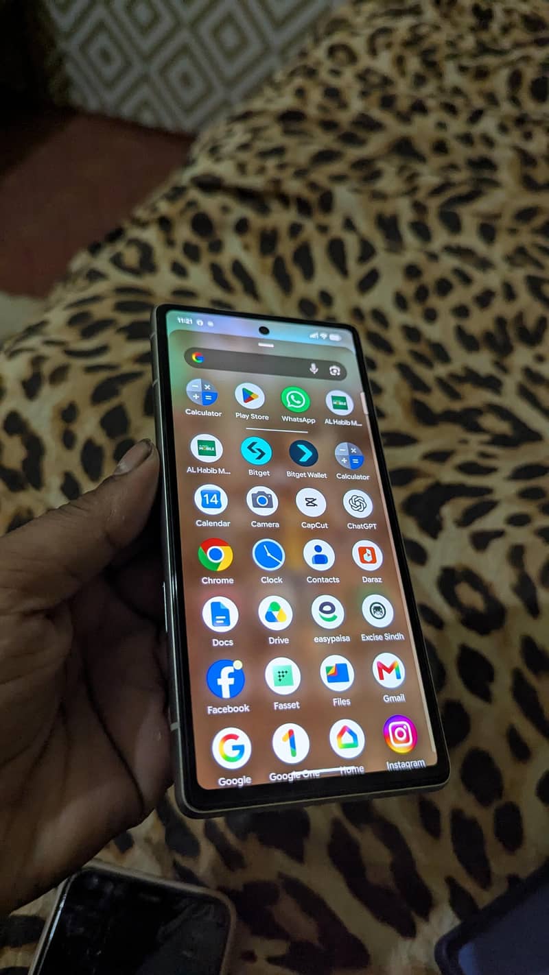 Google Pixel 7a 2