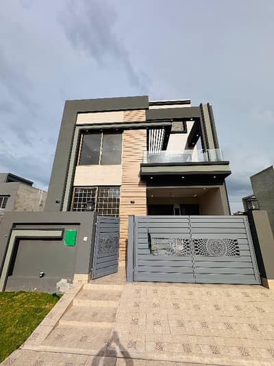 5 Marla Brand New Luxury House for Sale | Phase 2A Bahria Orchard Lahore | Prime Location