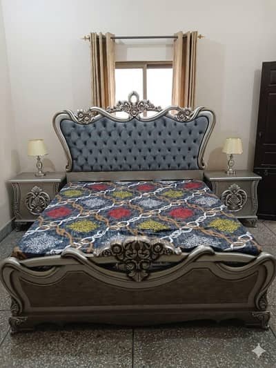 Luxury Queen Size Solid Wooden Bedroom Set Royal Grey