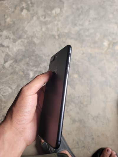Apple iPhone 7 Plus