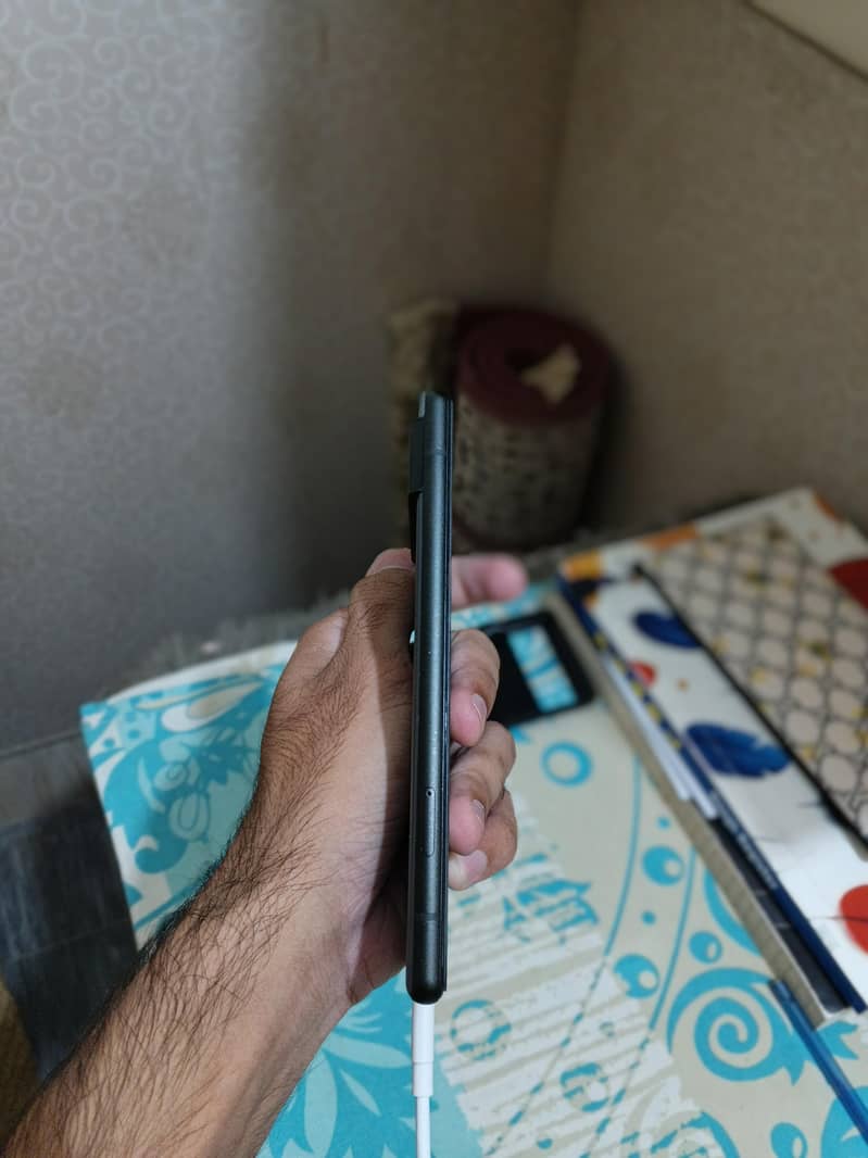 Google Pixel 6 3