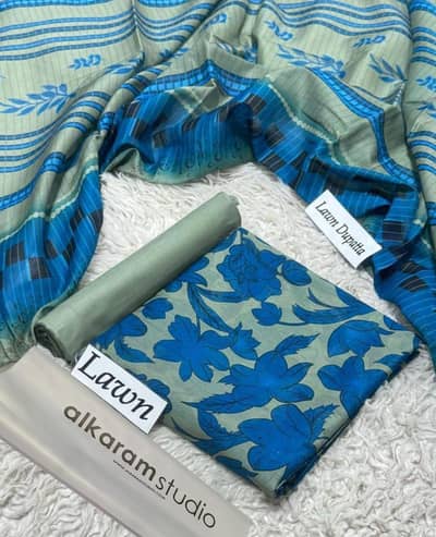 Printed Lawn 3pcs Unstitched Suit