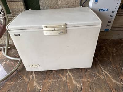 Good condition freezer