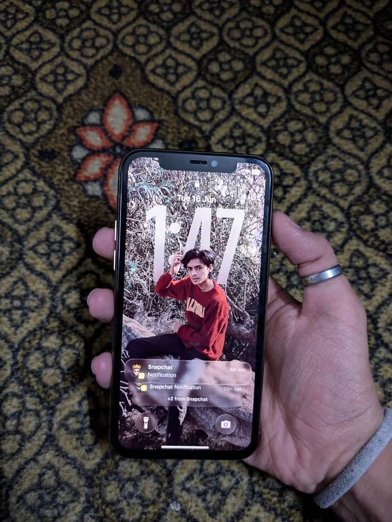 Apple iPhone 11 Pro 7