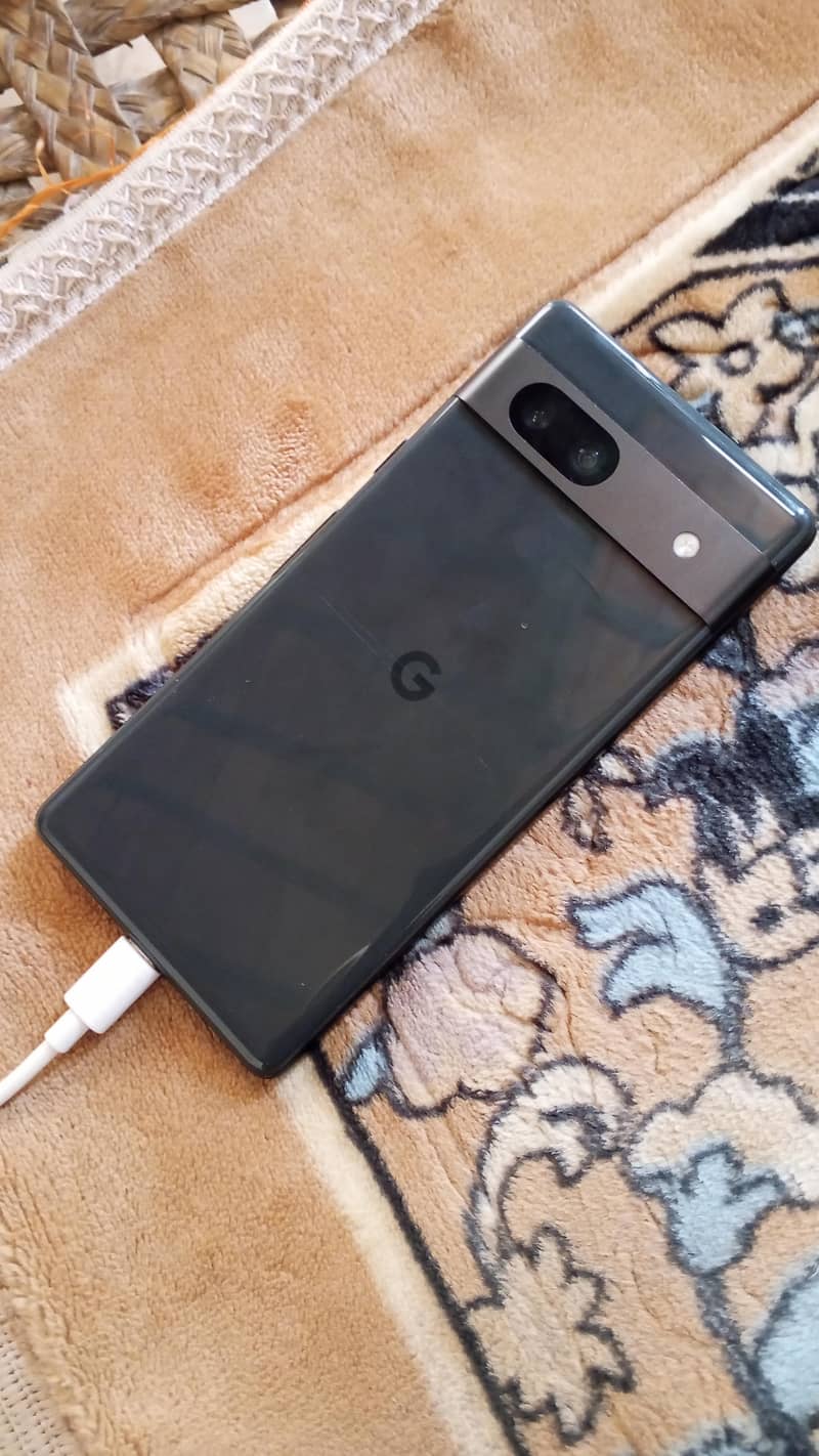 Google Pixel 7a 4