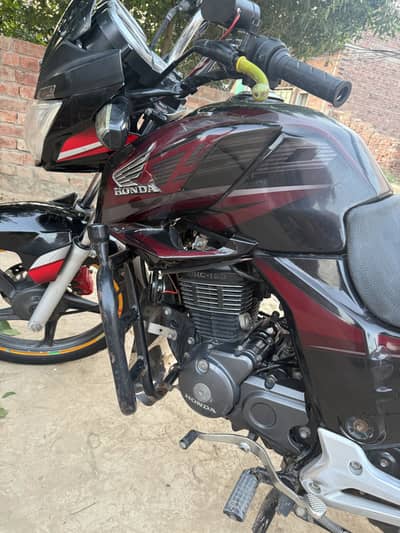 HONDA CB 150