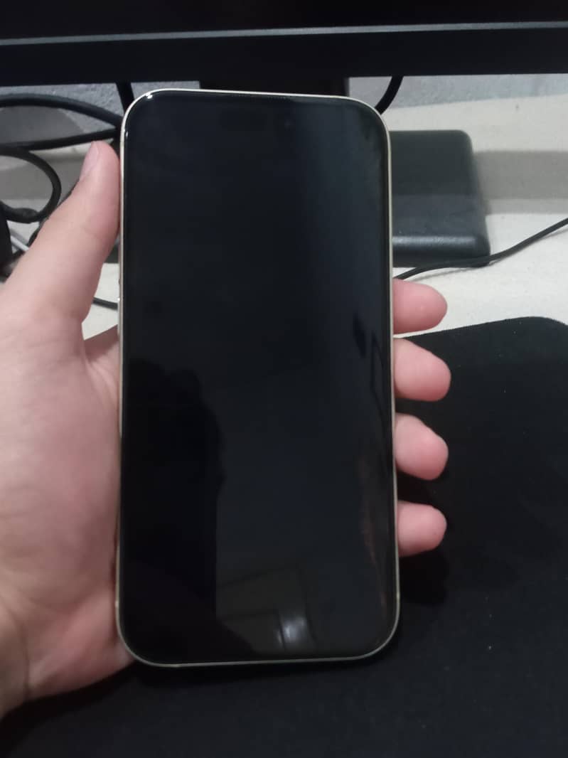 Apple iPhone 15 1