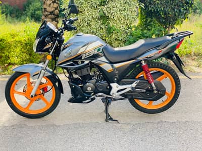 Honda cb150f SE for sale