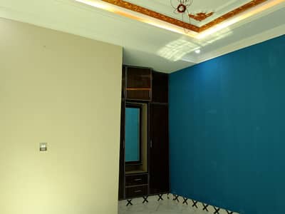 2.5 Marla House For Rent Triple storey Gas Available