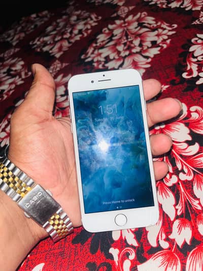 Apple iPhone 7