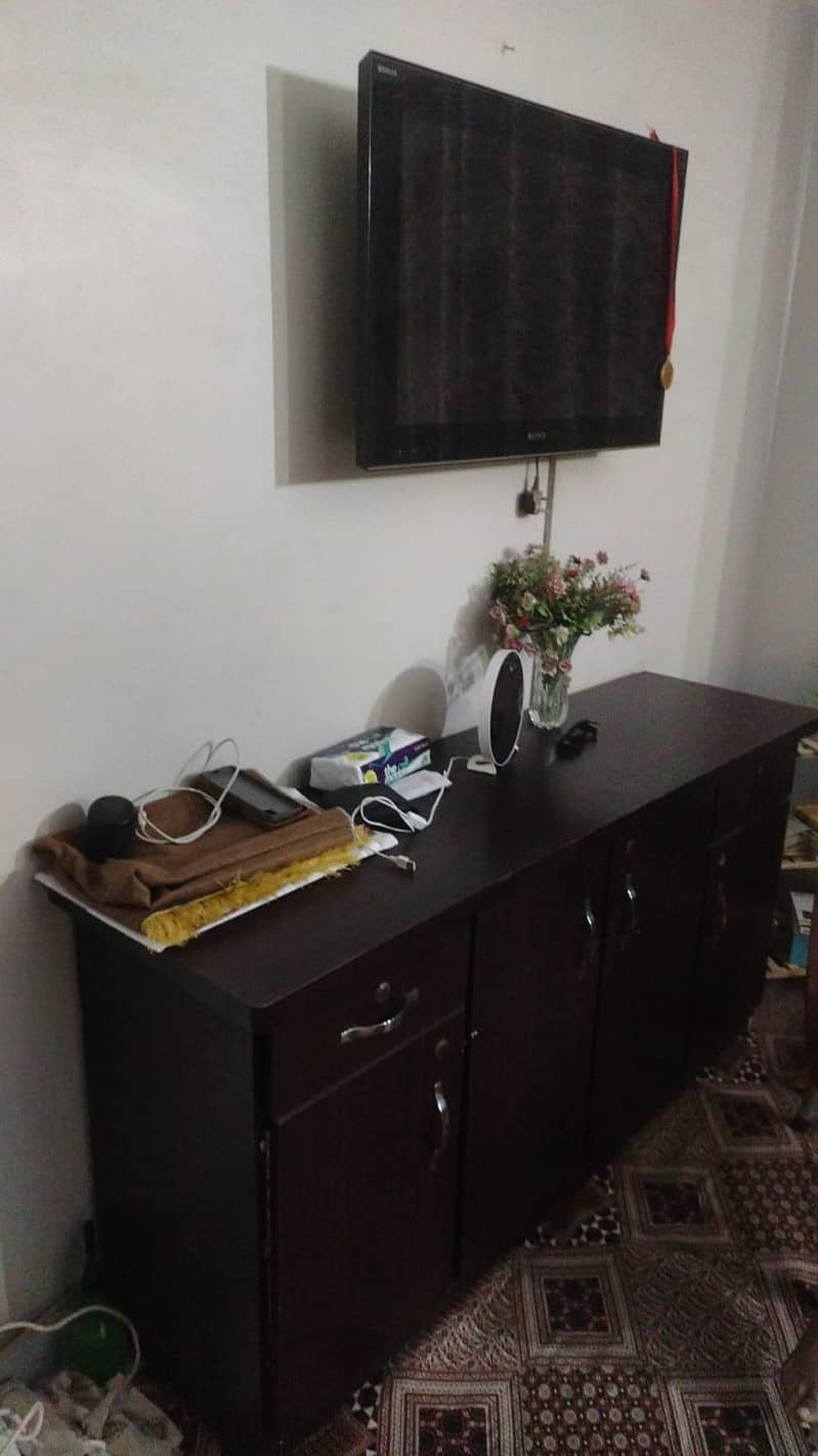 Sideboard 1