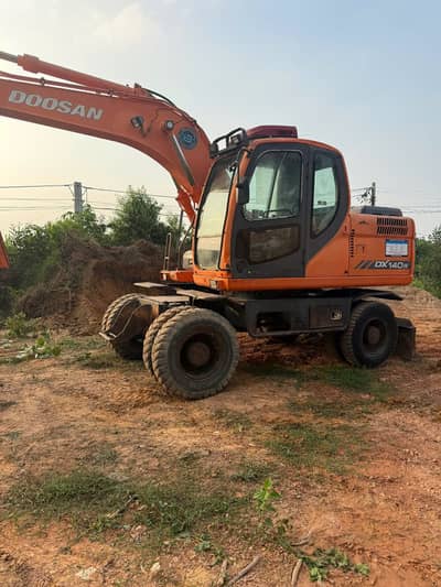 Doosan Bulldozer 2008 model Guineine Condition