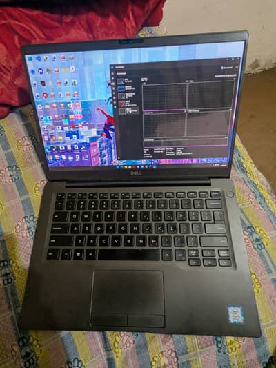 Dell latitude 7400 I-5/8gen/256GB Nvme/8gb ddr4 ram