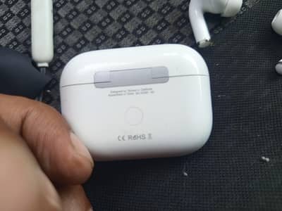 rohs qirpods
