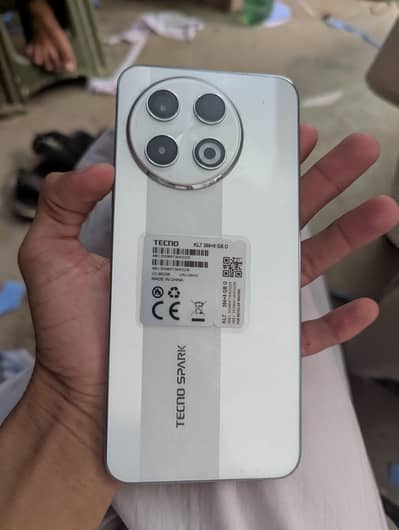 Tecno SPARK 30 Pro
