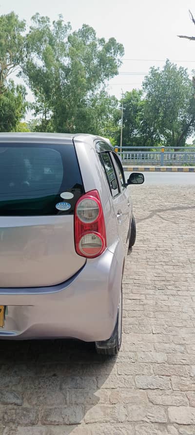 Toyota Passo 2011
