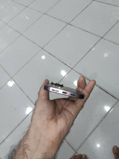 iPhone 14 Pro Max