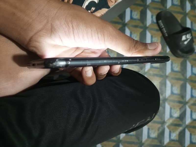 Apple iPhone 7 Plus 6