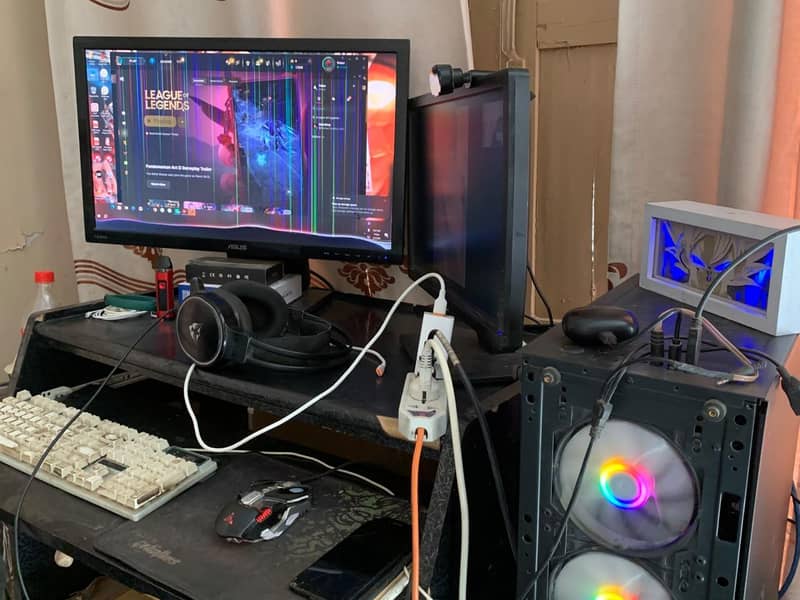 gaming setup 0