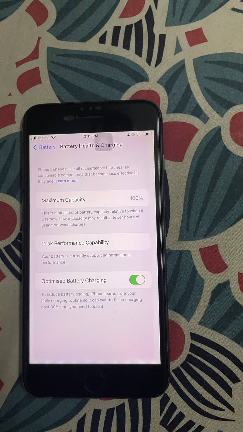 Apple iPhone 8 Plus 7