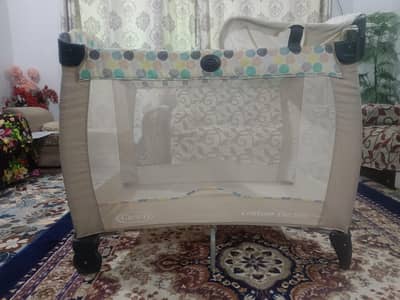 Baby bed / baby cot foldable