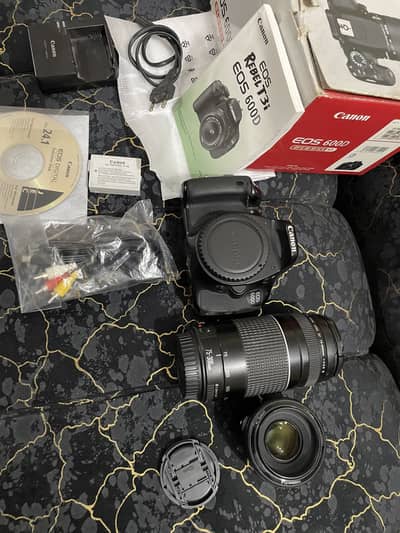 Canon 600d + 50mm + 75-300mm lens