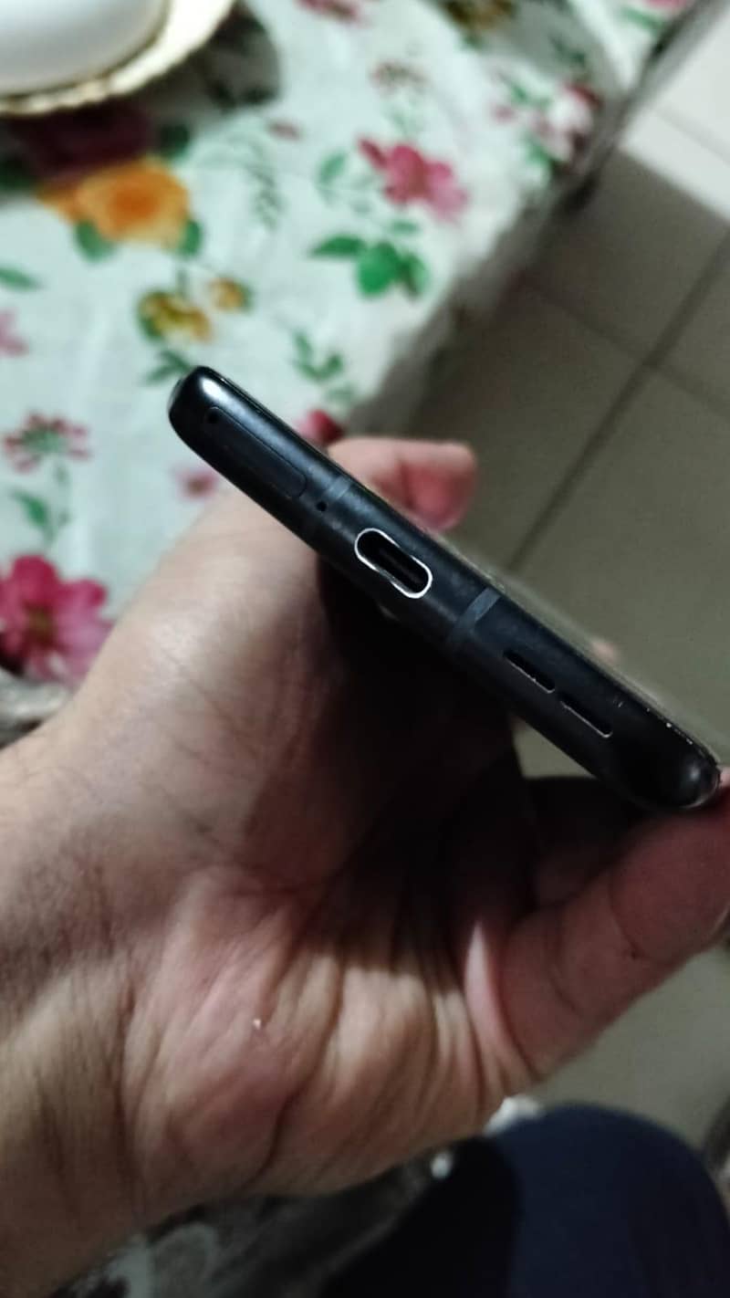 One Plus 9 Pro 1