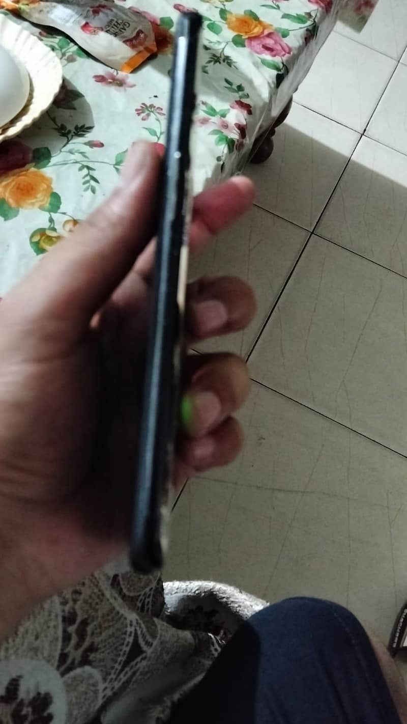 One Plus 9 Pro 3