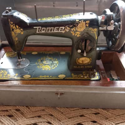 Sewing Machine for sale