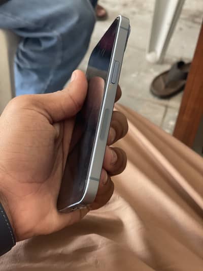 Apple iPhone 14