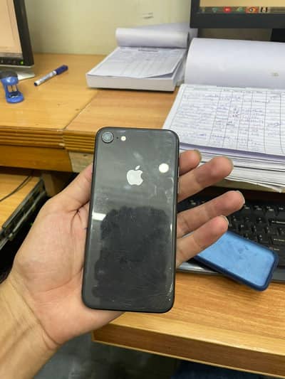 Apple iPhone 8