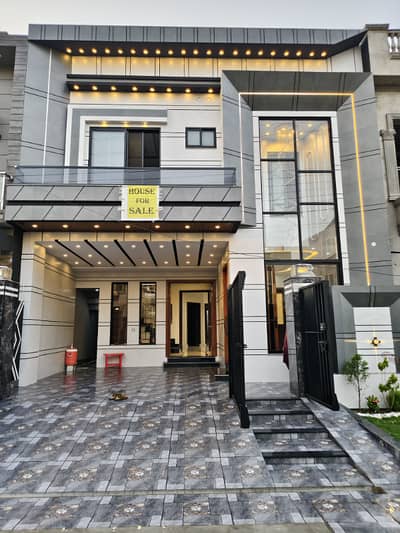 10 Marla brand new house for sale