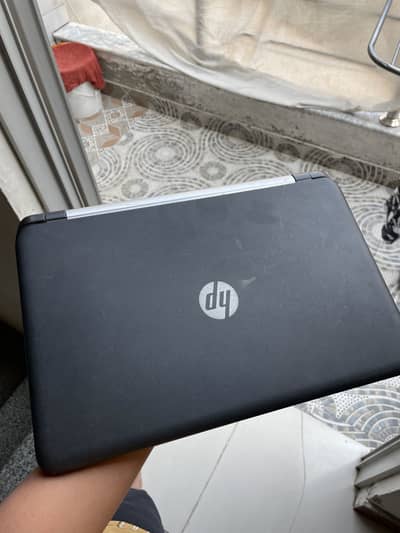 HP 15 Notebook PC (15‑r222ne)