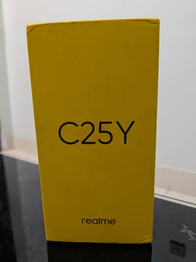 Realme C25Y