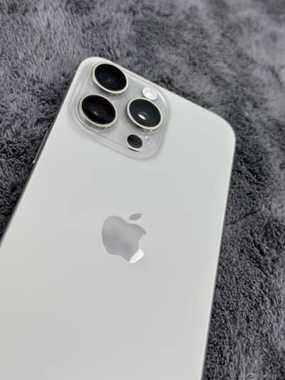 Apple iPhone 15 Pro Max