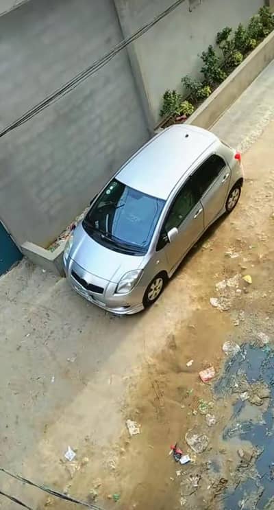 Toyota Vitz 2005