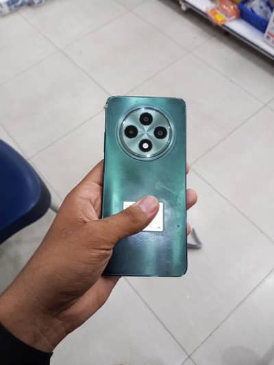 OPPO Reno12 F