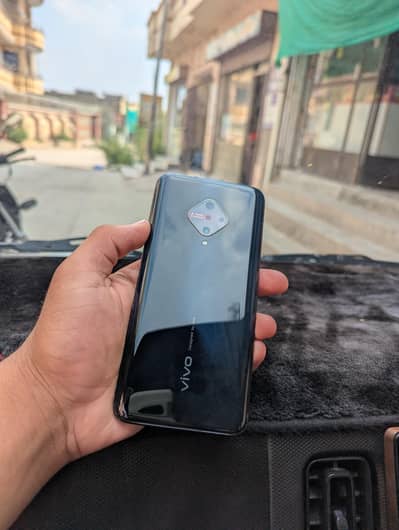 Vivo Y51