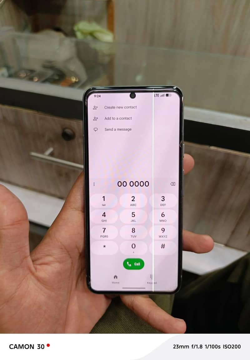 Google Pixel 8 5