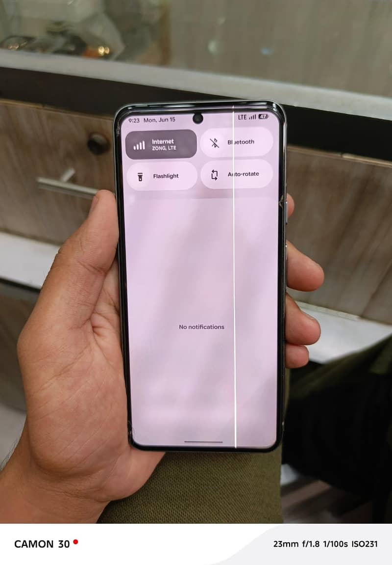Google Pixel 8 6