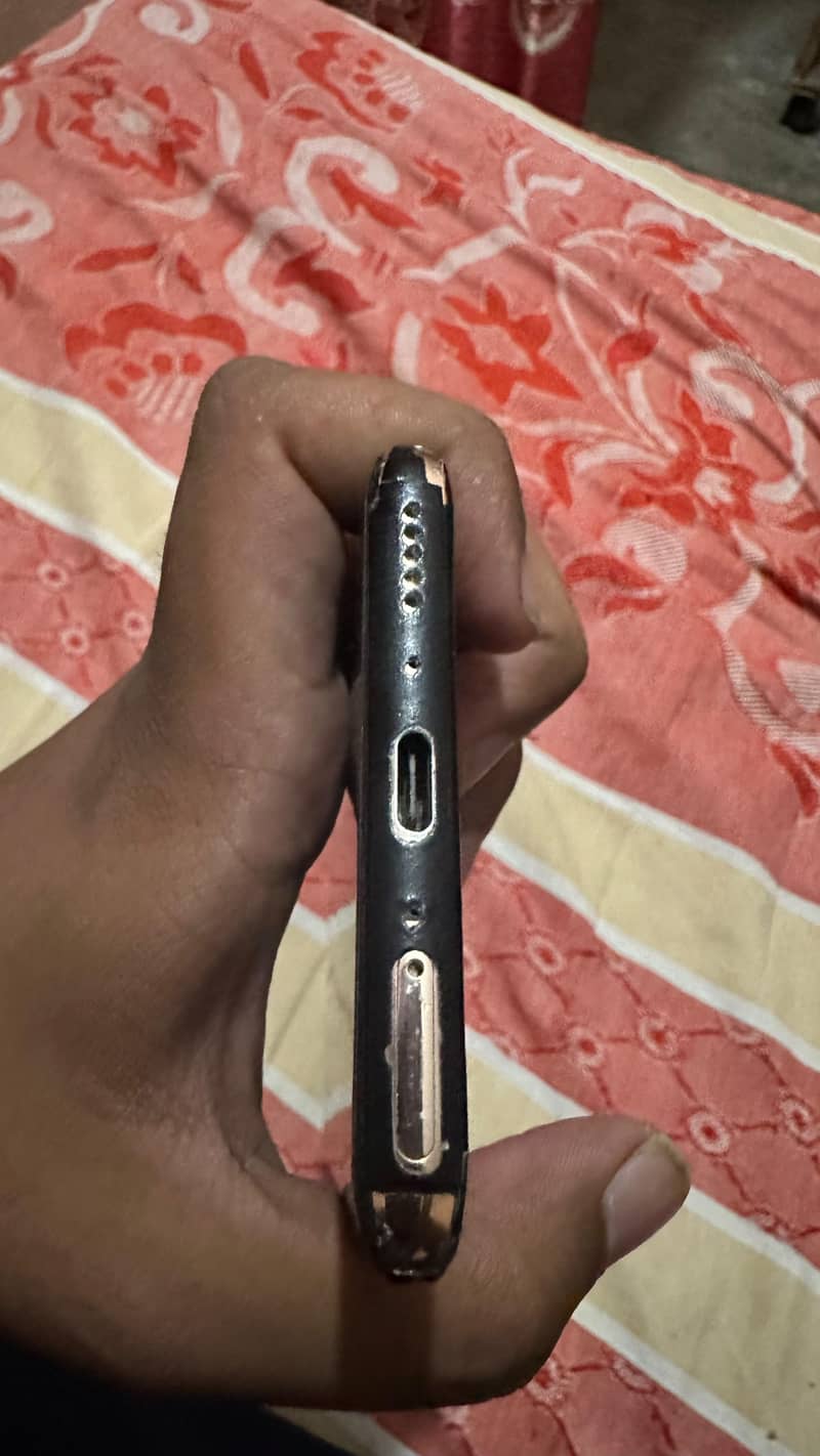 One Plus 7 Pro 4