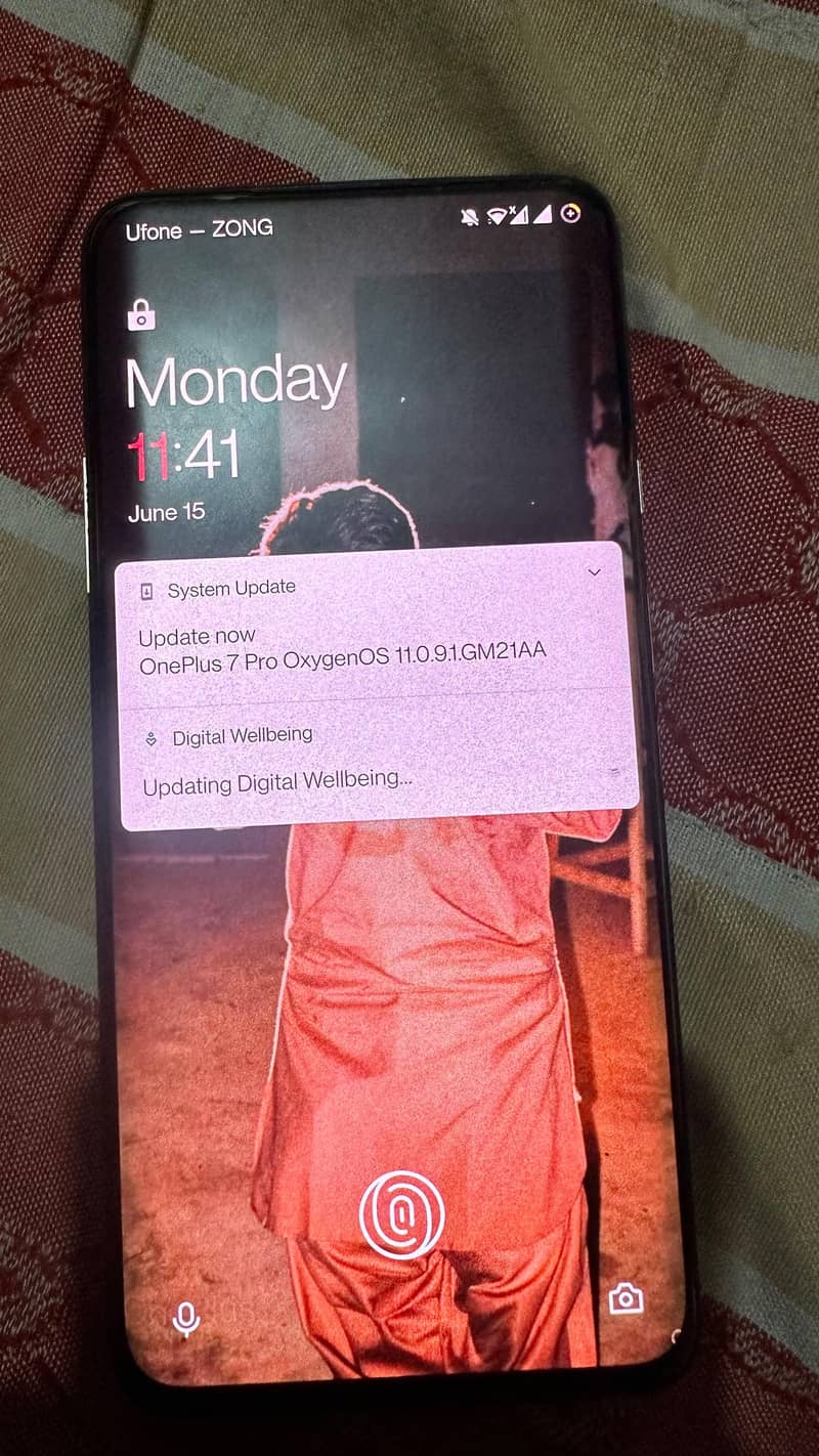 One Plus 7 Pro 5
