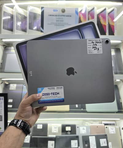 Apple Ipad Air 7 M3 Chip 13inch 128GB Just Box Open , I pad , Tab Game