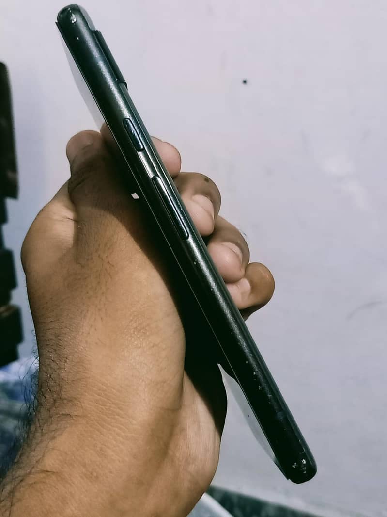 Google pixel 6a 3