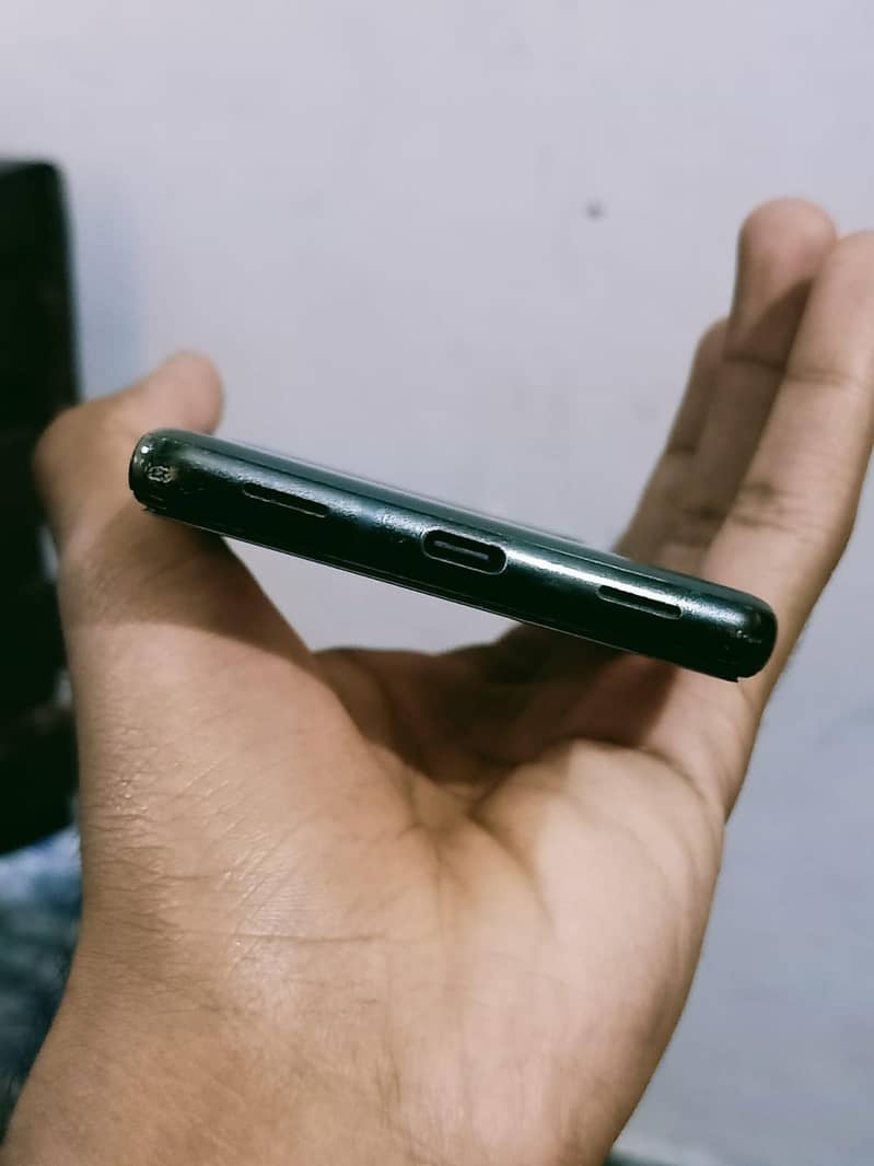 Google pixel 6a 5