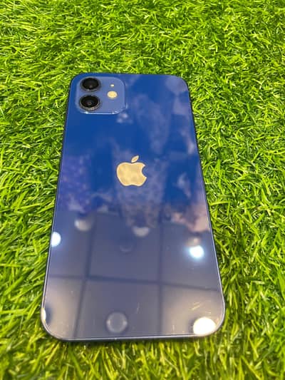 Apple iPhone 12