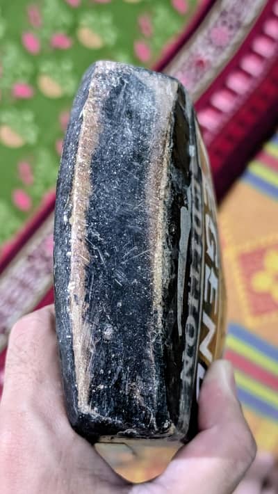 palyar edition bat also comes with warranty. the bat has excellent stok