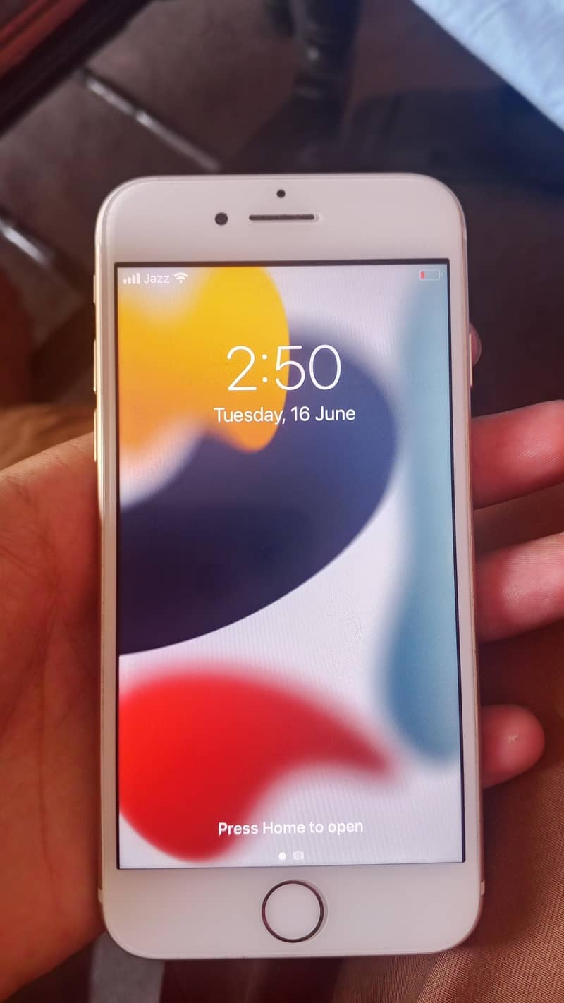 Apple iPhone 7 2